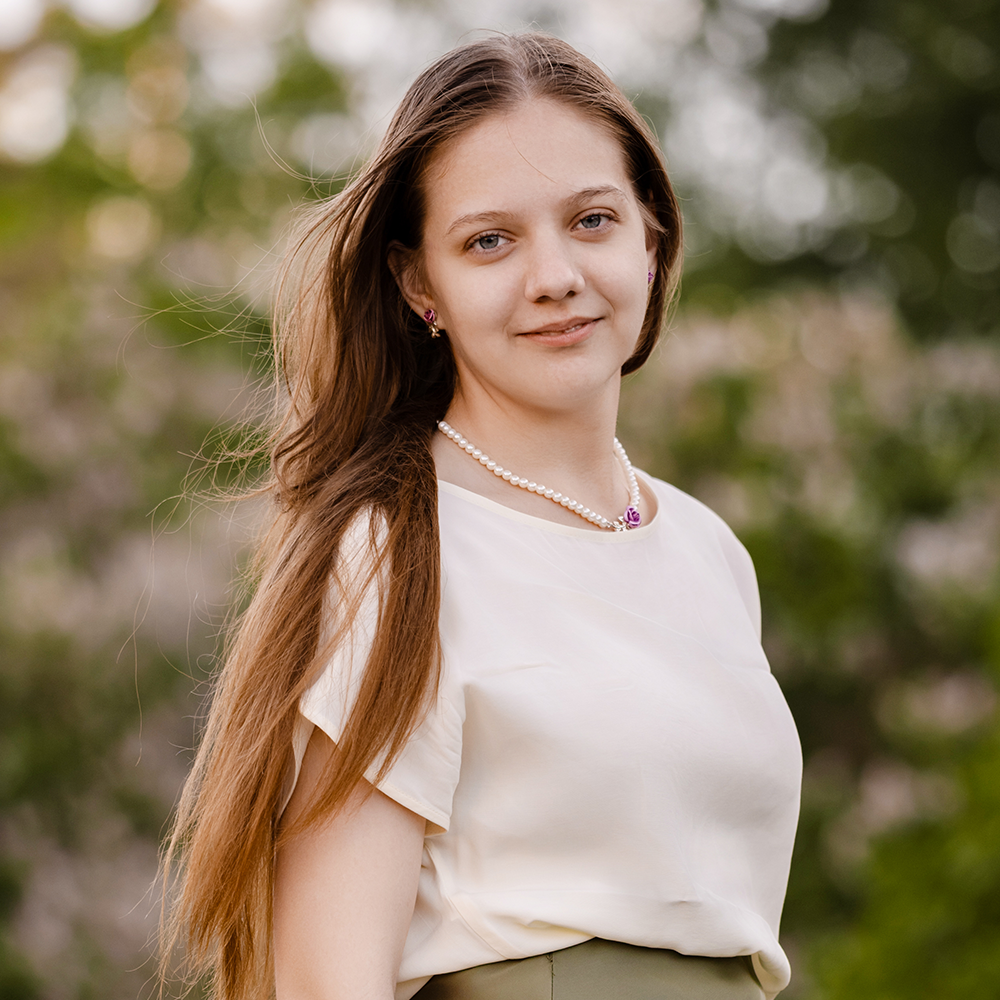 Ксения Ценарева