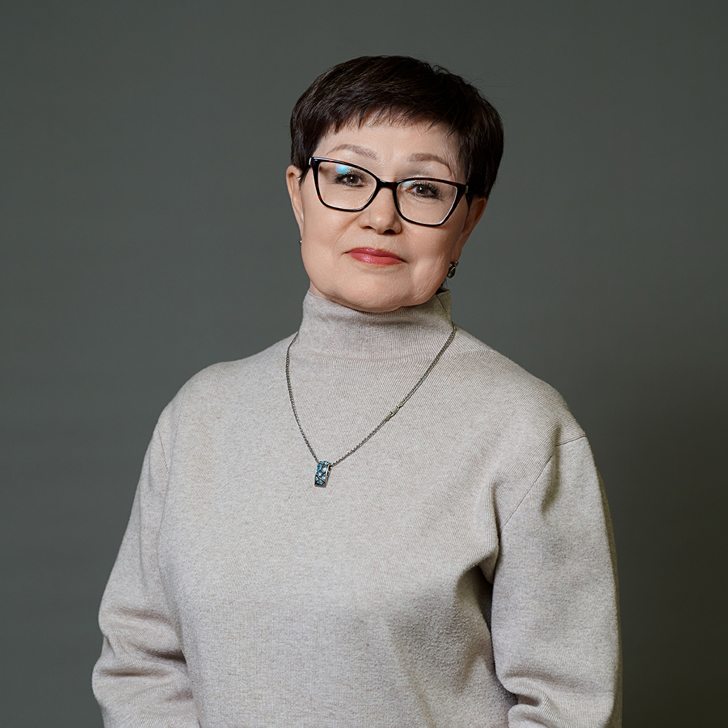 Елена Кучерявая