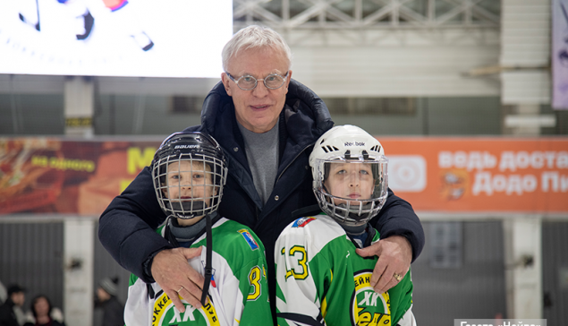«Удачи и побед!» Ваш Фетисов